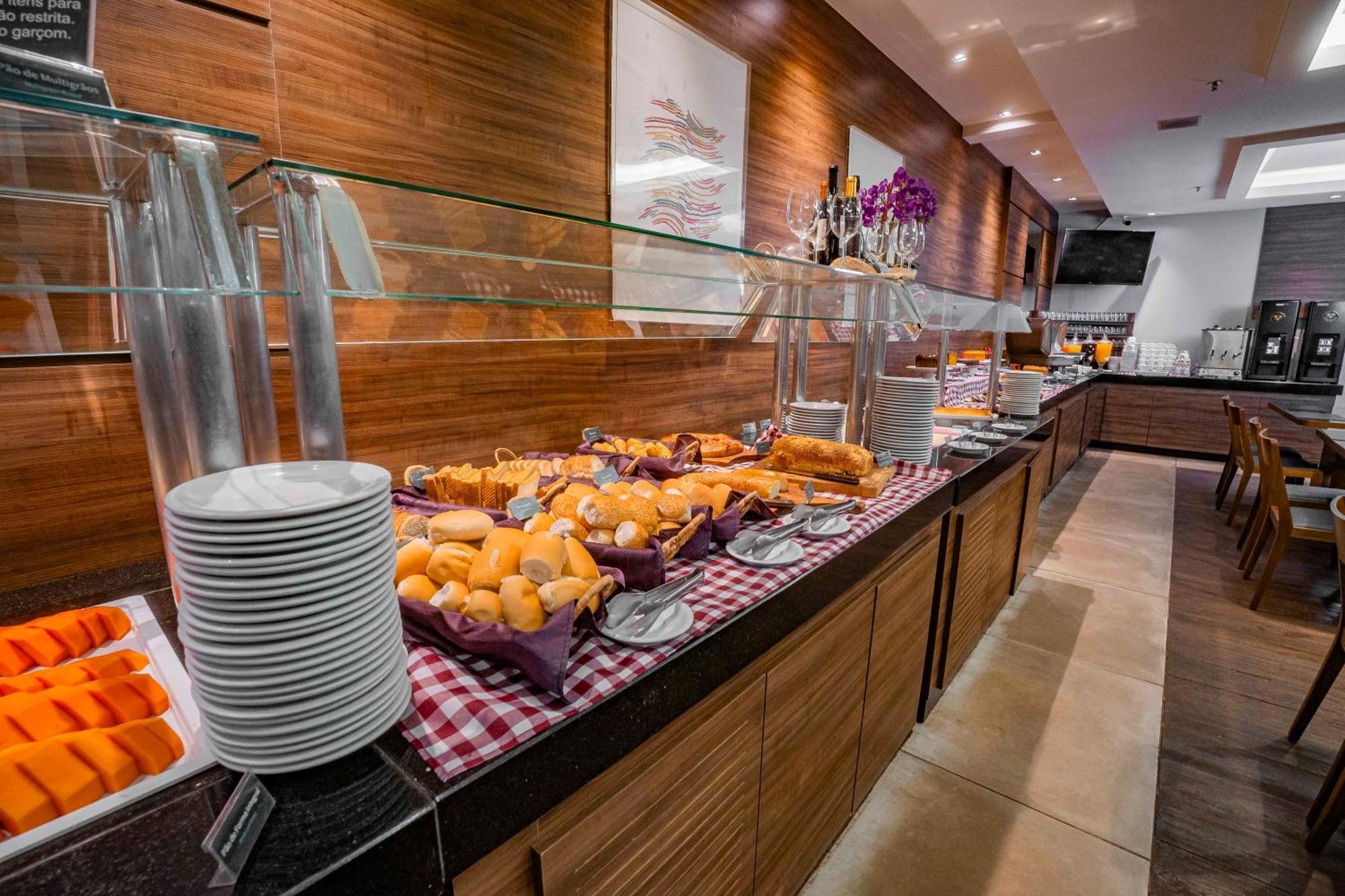 Hotel Laghetto Bento Bento Gonçalves Екстериор снимка